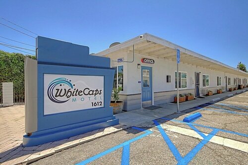 Гостиница White Caps Motel в Вентуре