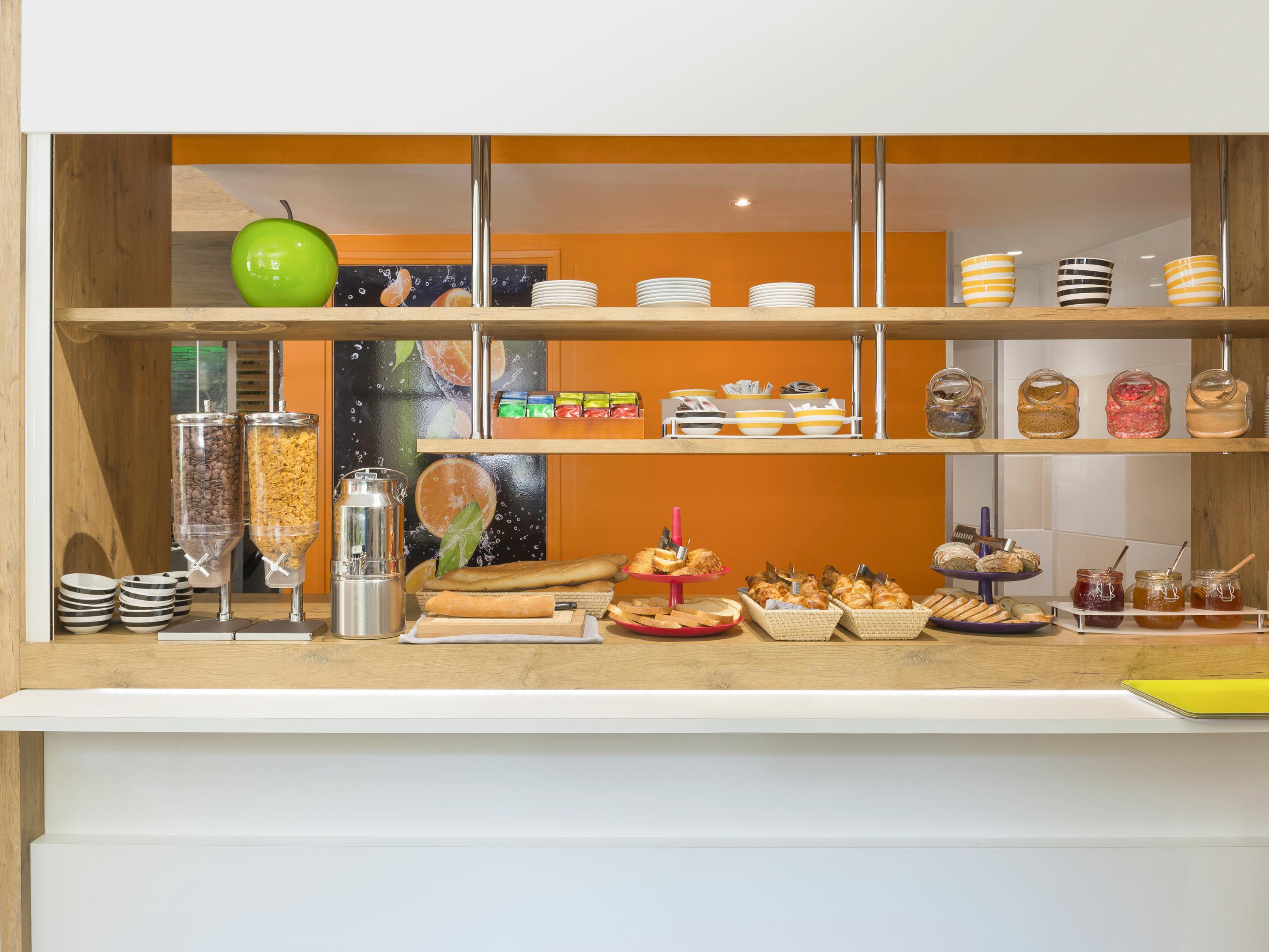 Фото Ibis budget Cannes Centre Ville