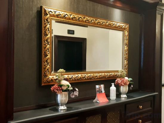 Фото The Bailey's Hotel London