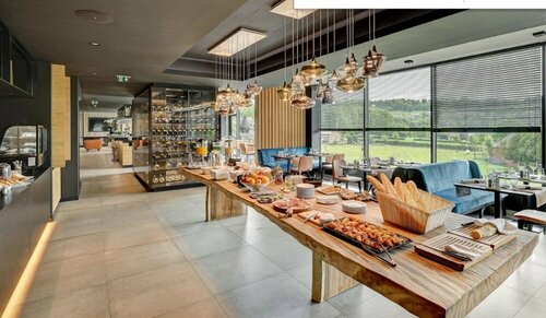 Внешний вид отеля R hotel experiences в Эвае, фото 4