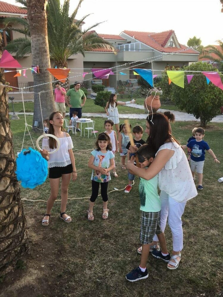 Фото Ariadnes Holiday Accommodation II