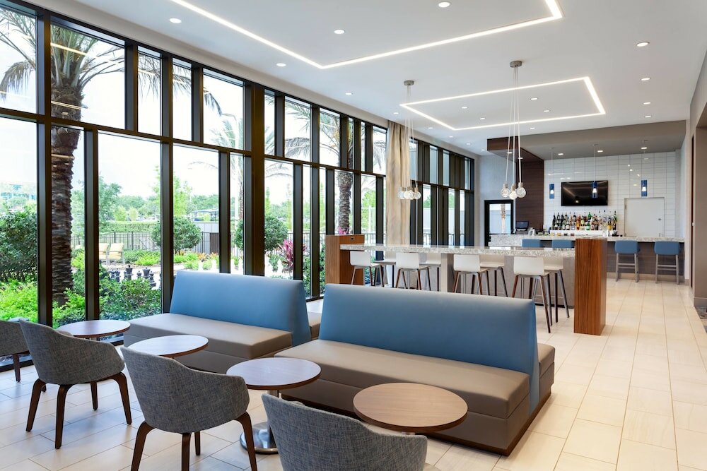 Фото SpringHill Suites by Marriott Orlando at Millenia
