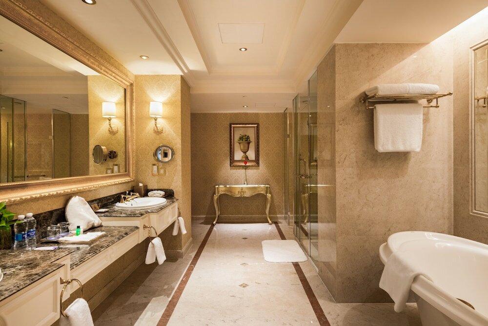 Фото Sheraton Chongqing Hotel