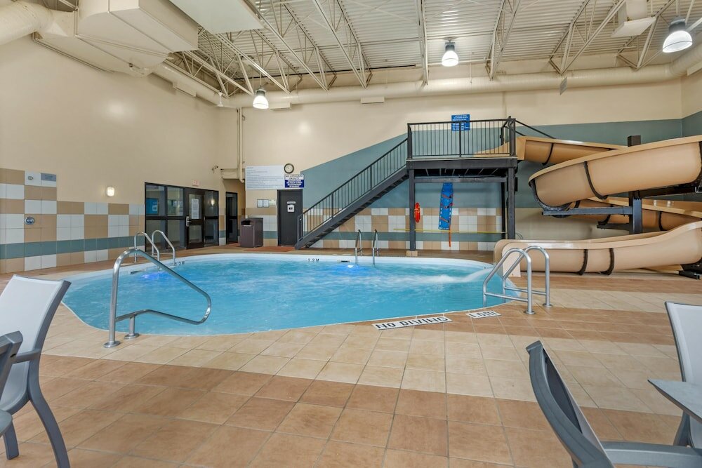 Фото Best Western Plus Pembina Inn & Suites