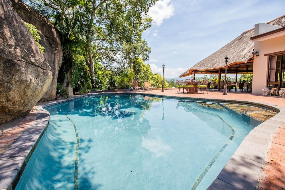 Фото La Roca Guesthouse