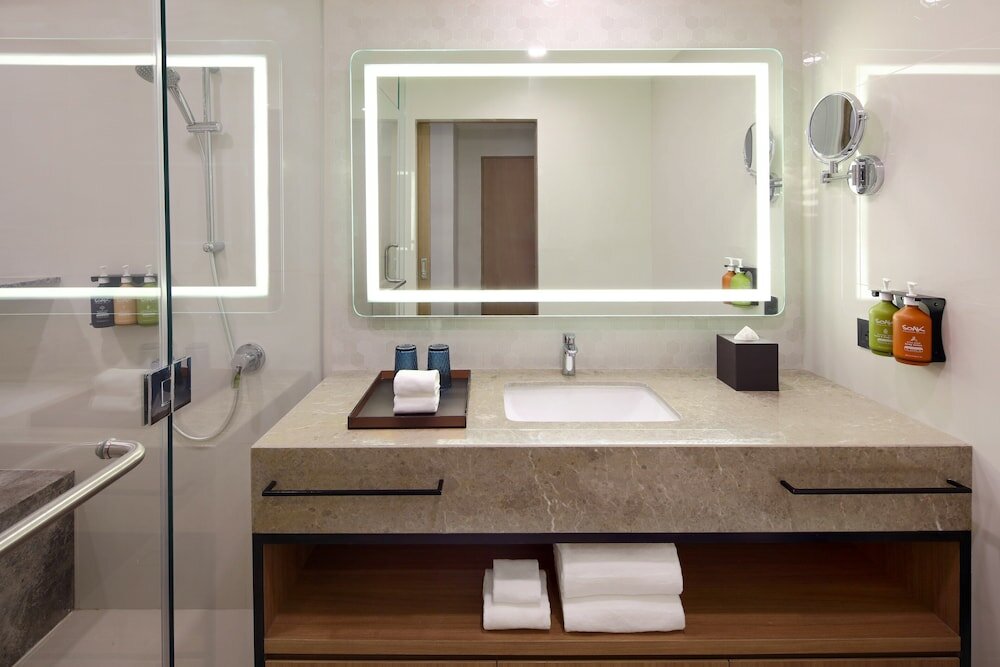Фото Holiday Inn Cebu City