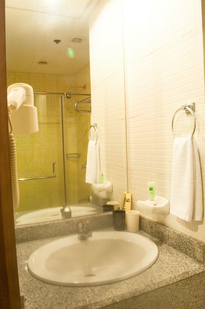 Фото Pearl Lane Hotel