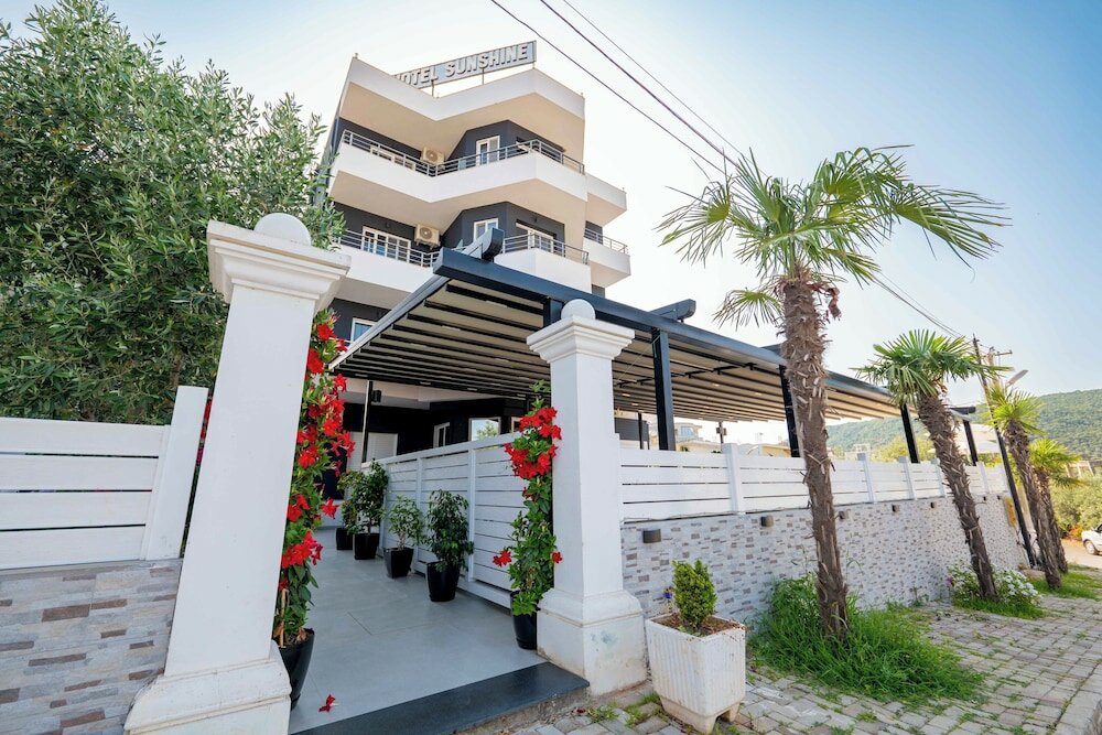 Фото Hotel Sunshine