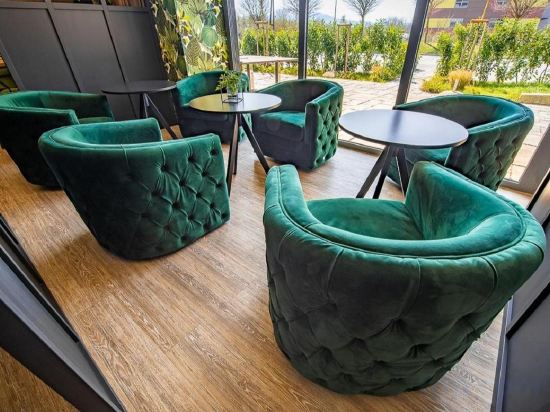 Фото Urban Ring Hotel