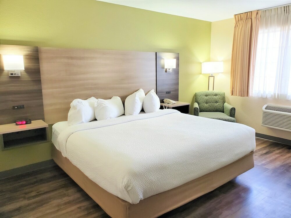 Фото Baymont by Wyndham Santa Fe
