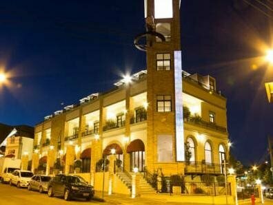 Внешний вид отеля Pousada Luís XV в Кампос-ду-Жордану, фото 1