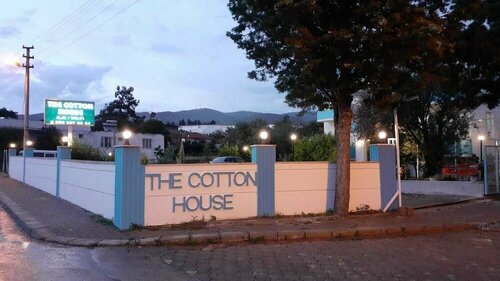 Гостиница The Cotton House в Гюнее