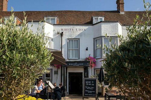 Гостиница White Lion Tenterden в Графстве Кент