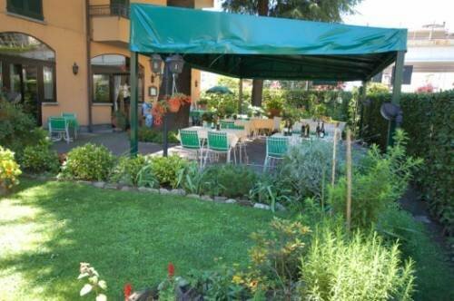 Гостиница Albergo Ponte Vecchio в Черноббьо
