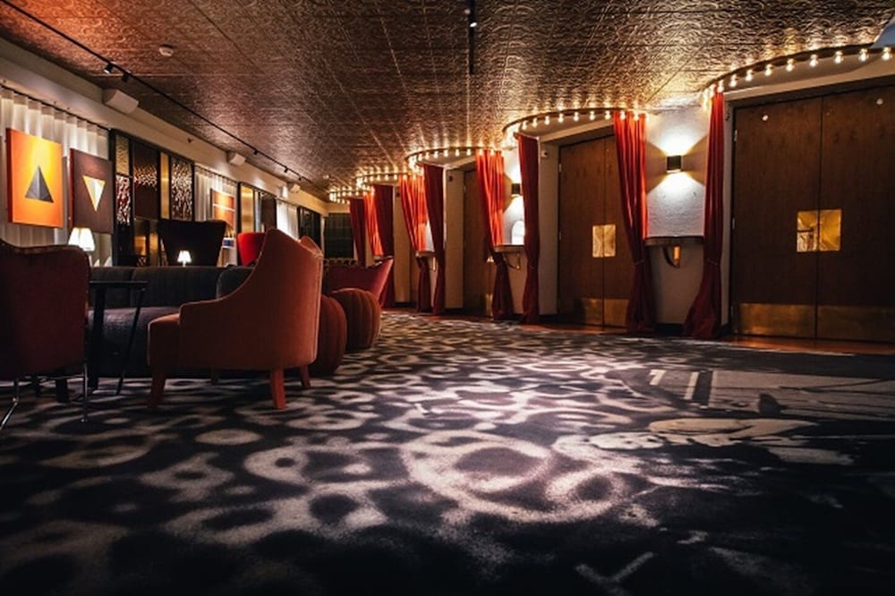 Фото Hotel Rival