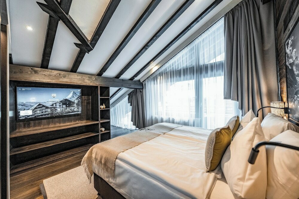 Фото Hotel Alpenhof