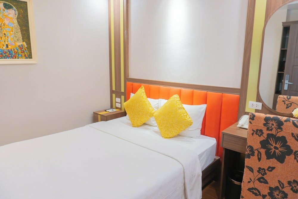 Фото Hanoi Sky Hotel