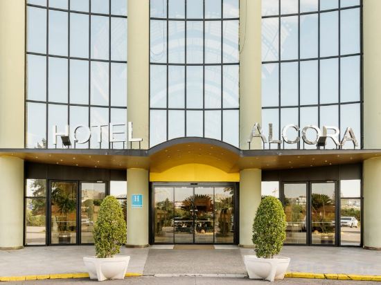 Фото Hotel Ilunion Alcora Sevilla