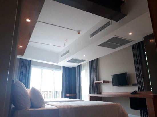 Фото Dang Derm in The Park Khaosan