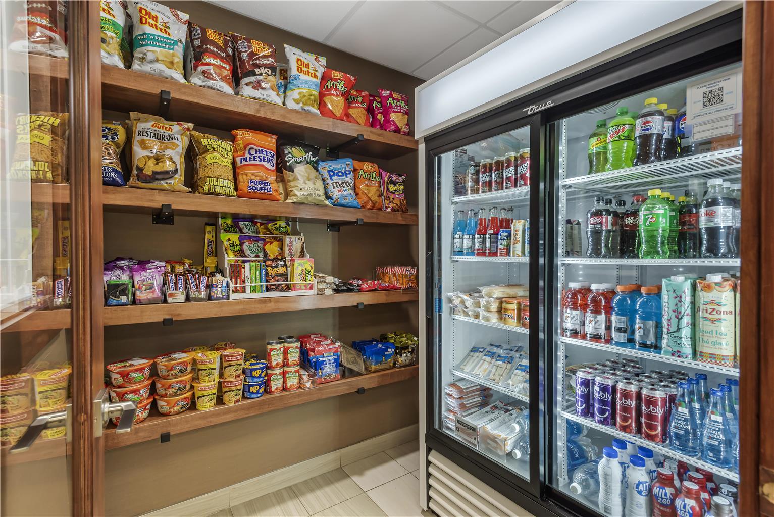 Фото Best Western Plus Red Deer Inn & Suites