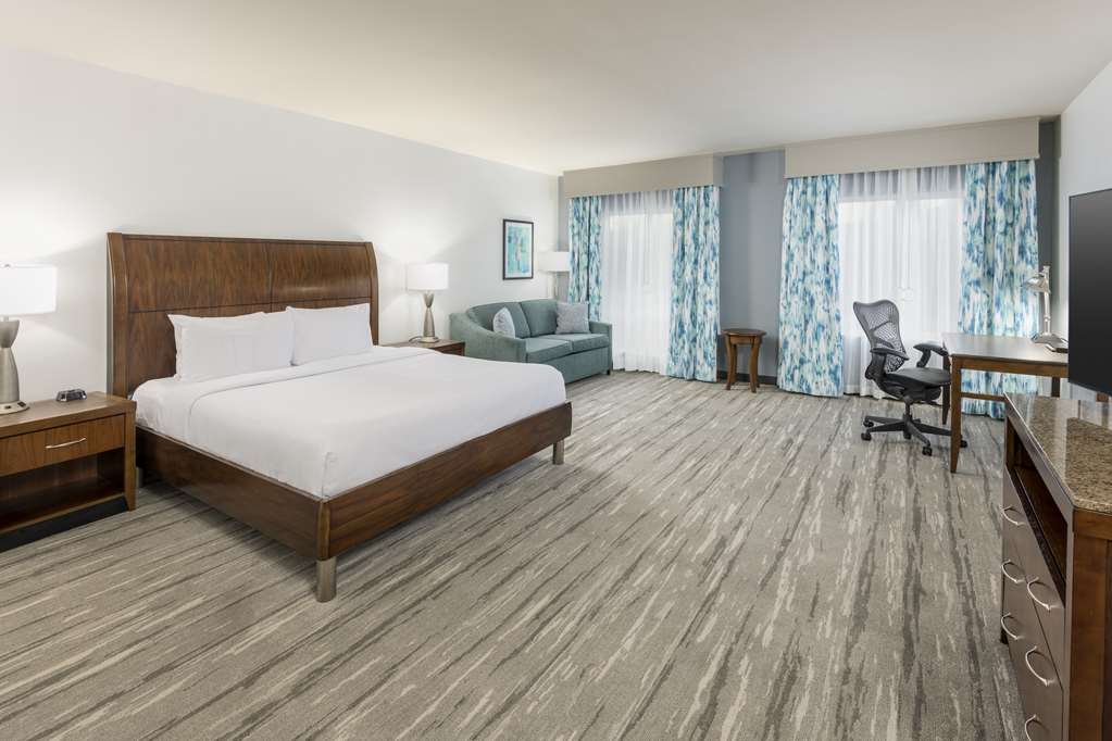 Фото Hilton Garden Inn Boca Raton
