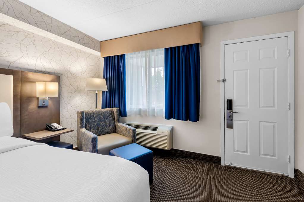 Фото Best Western Halton Hills