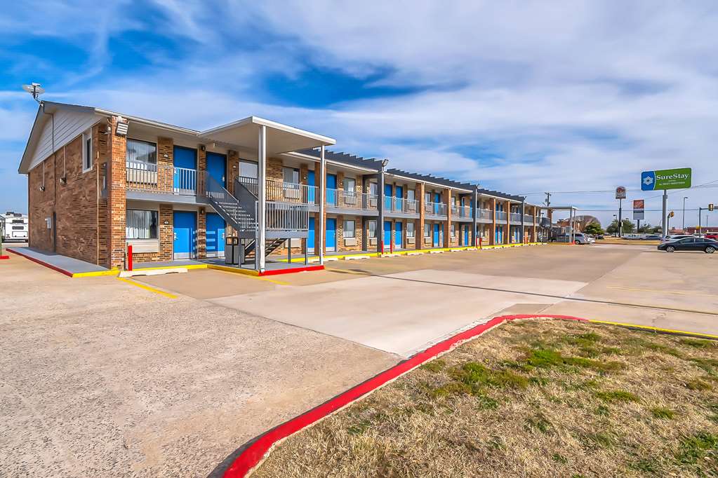 Фото SureStay Hotel by Best Western Oklahoma City West