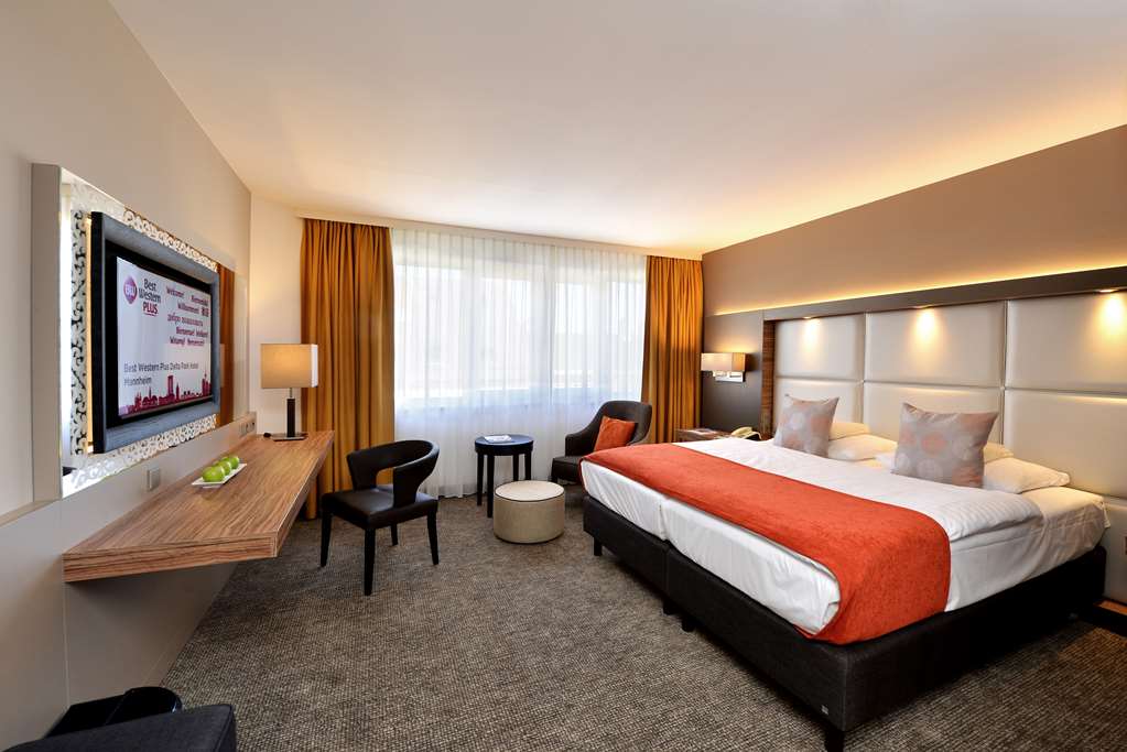 Фото Best Western Plus Delta Park Hotel
