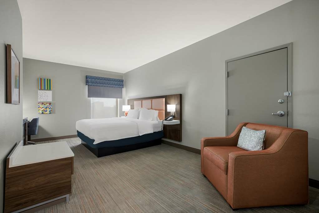 Фото Hampton Inn Linden