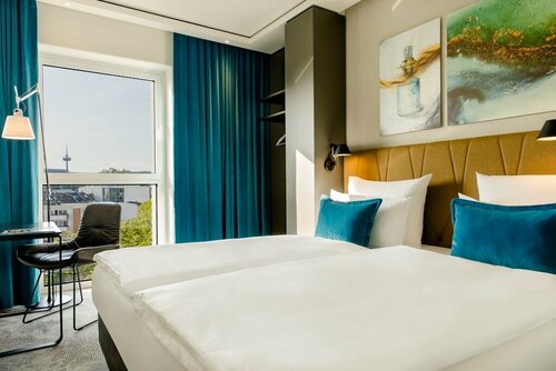 Гостиница Hotel Motel One Köln-Altstadt в Кёльне