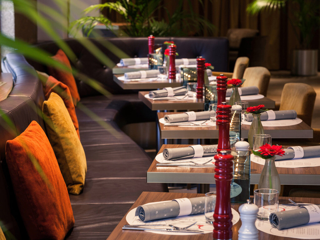 Фото Mercure Hotel Groningen Martiniplaza