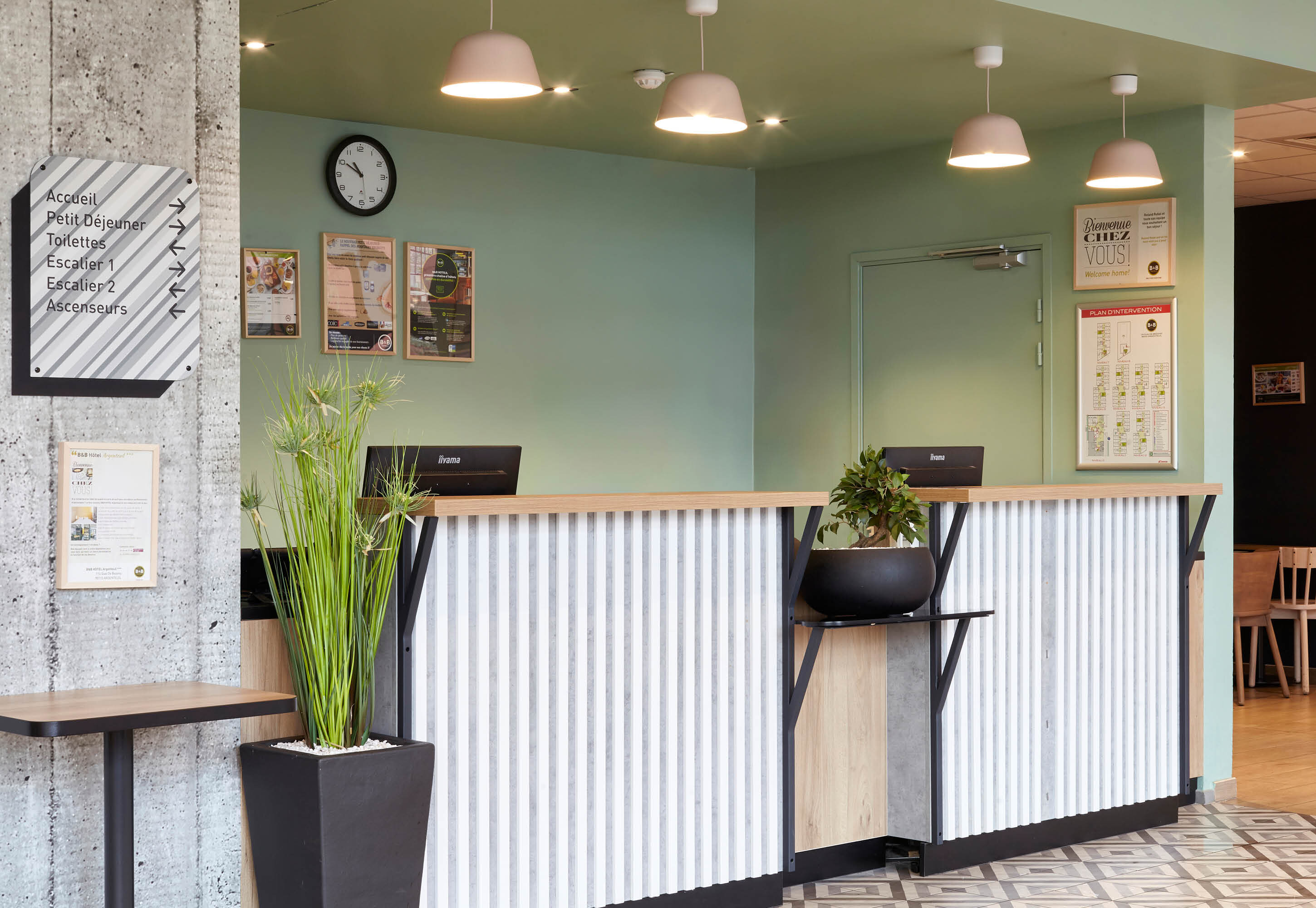 Фото B&b Hôtel Argenteuil