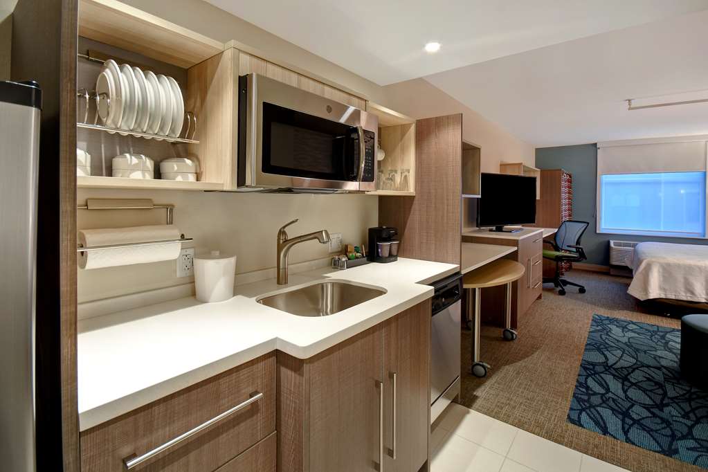 Фото Home2 Suites by Hilton Boston South Bay