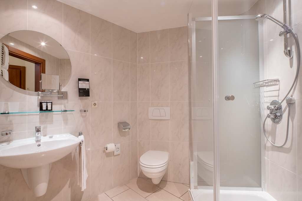 Фото Best Western Plus Grand Hotel Victor Hugo