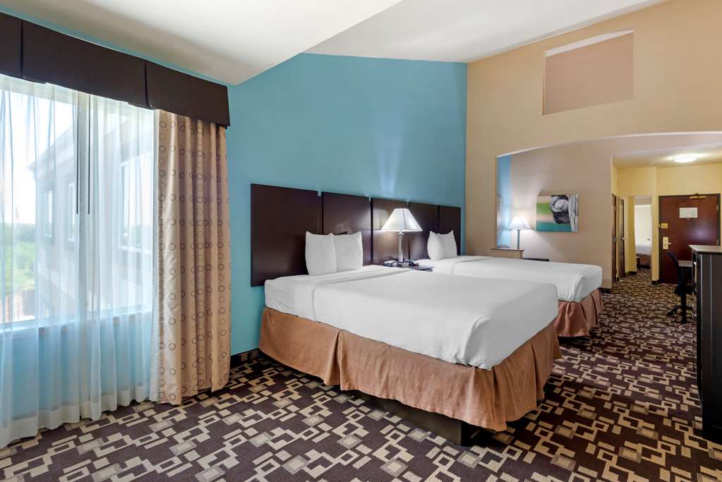 Фото Best Western Plus Arlington North Hotel & Suites