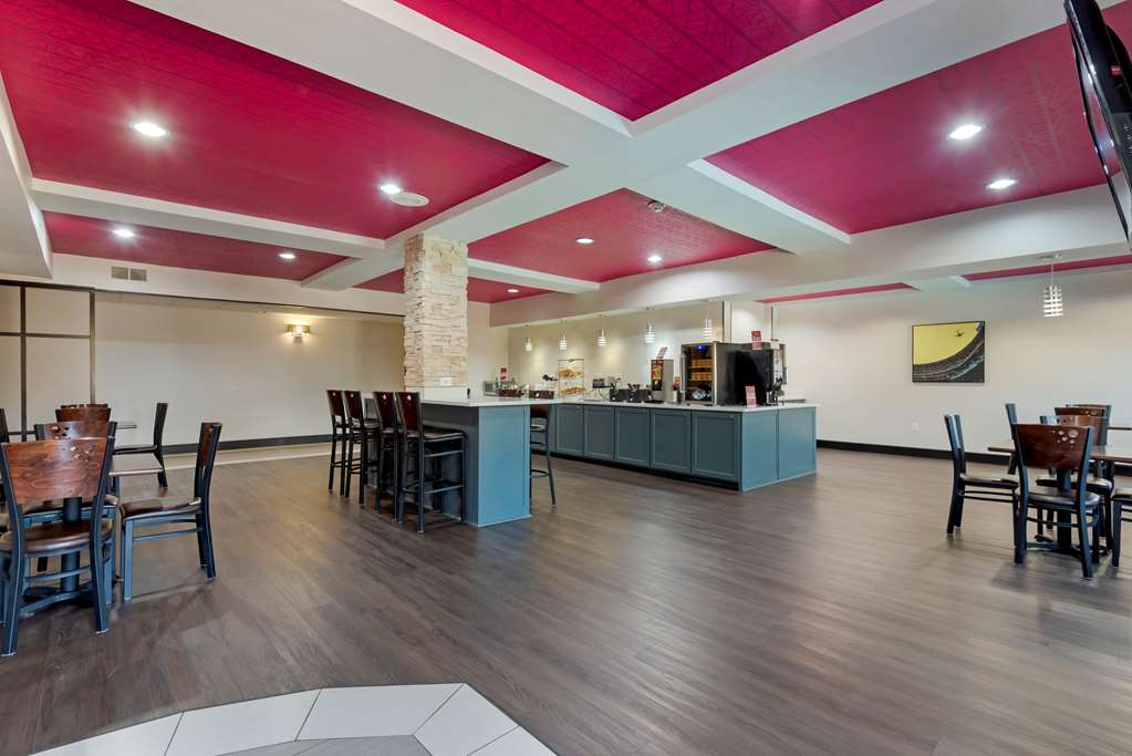 Фото Best Western Plus Arlington North Hotel & Suites