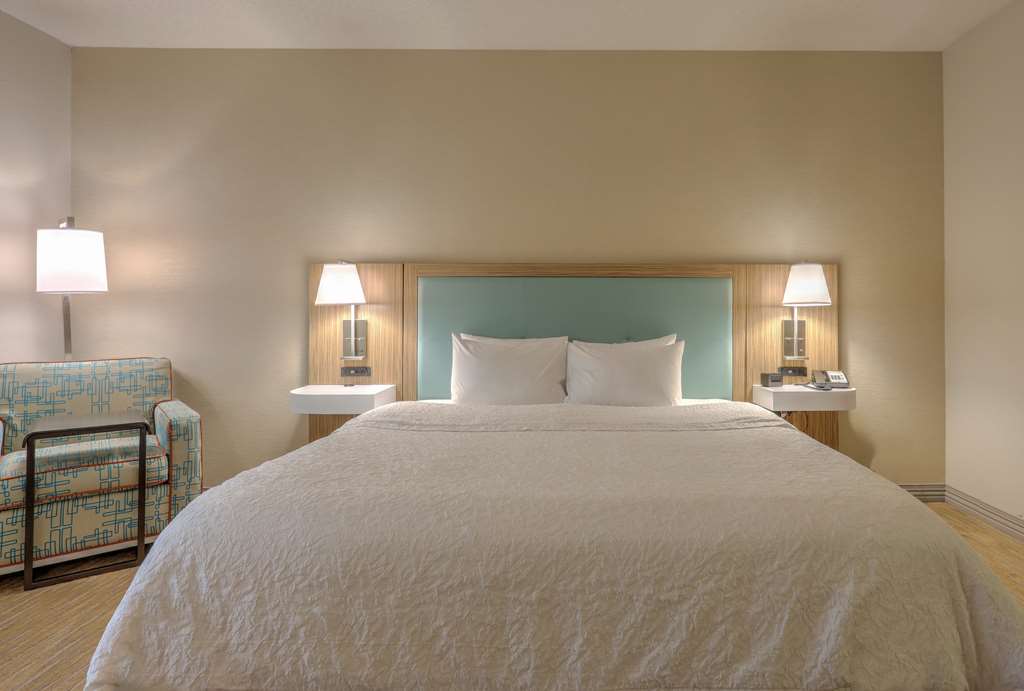 Фото Hampton Inn Batavia