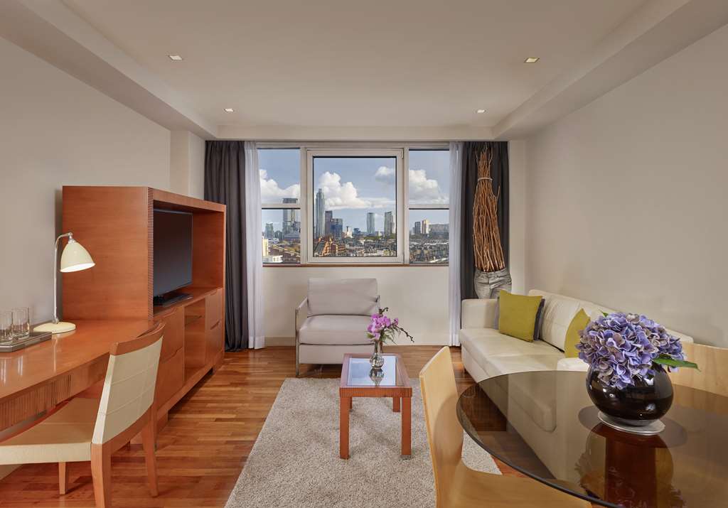 Фото Park Plaza Victoria London