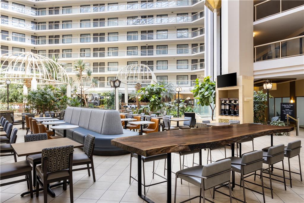 Фото Embassy Suites Hotel Birmingham