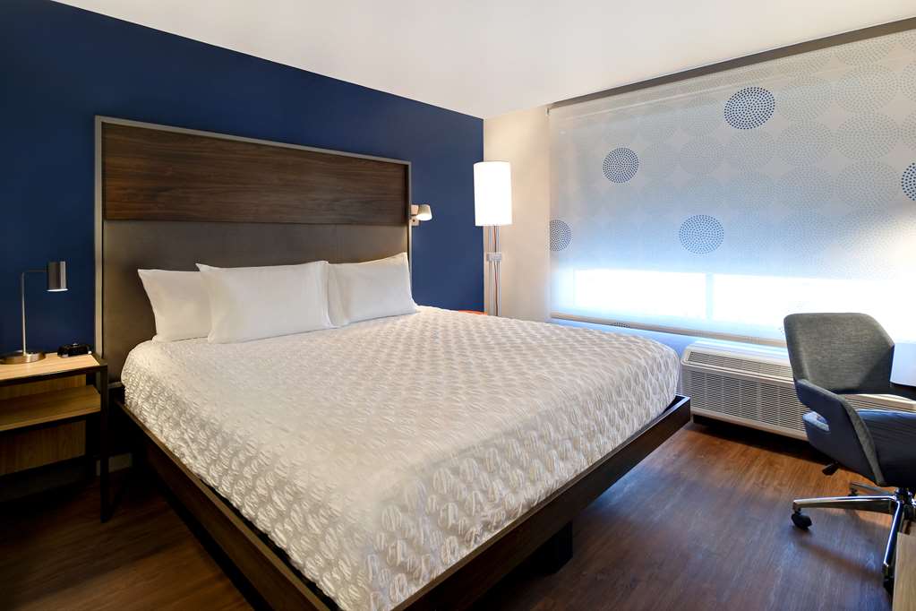 Фото Tru by Hilton Concord