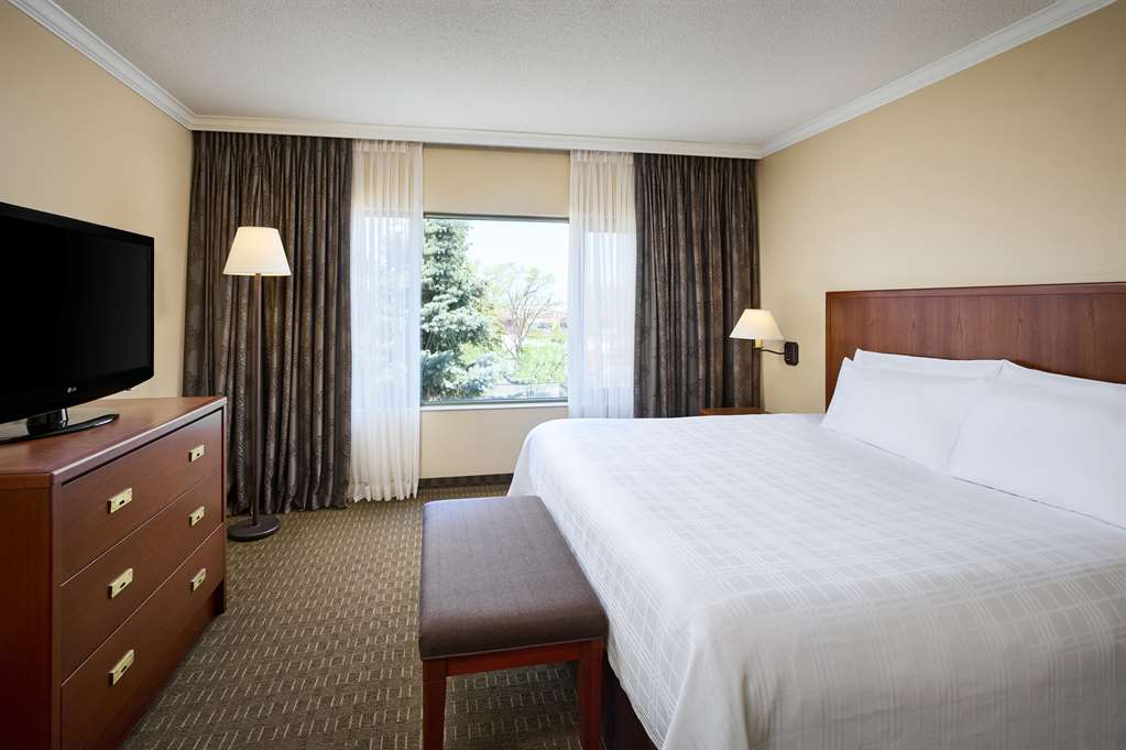 Фото Best Western Plus Lamplighter Inn & Conference Centre