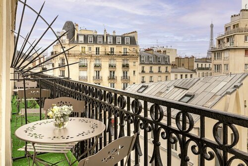 Гостиница Splendid Hotel в Нантере