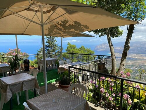 Гостиница Hotel Villa San Giovanni в Эриче