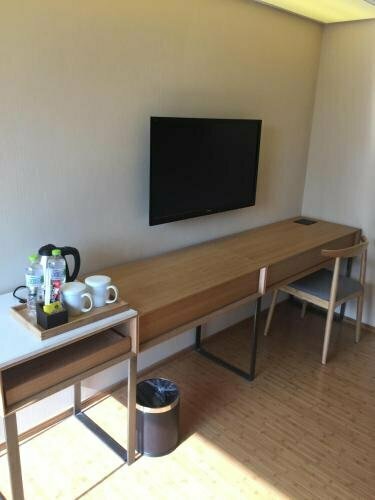 Гостиница Ji Hotel Jinan Quancheng Plaza в Цзинане