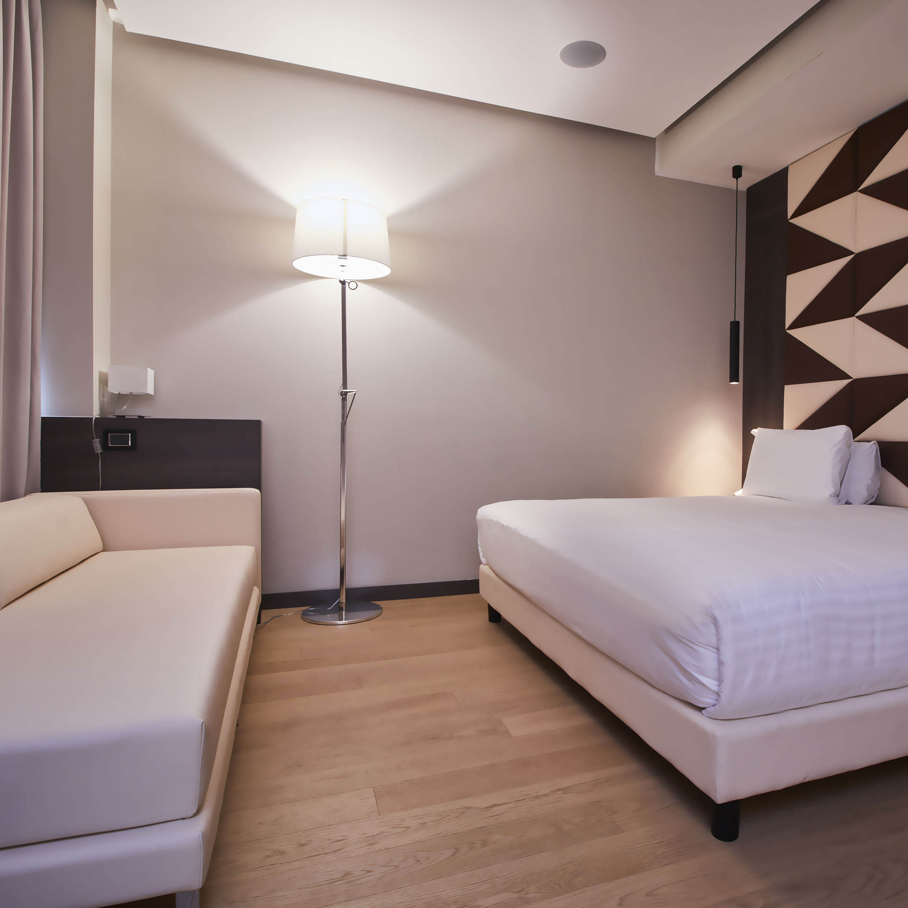 Фото iH Hotels Milano Ambasciatori