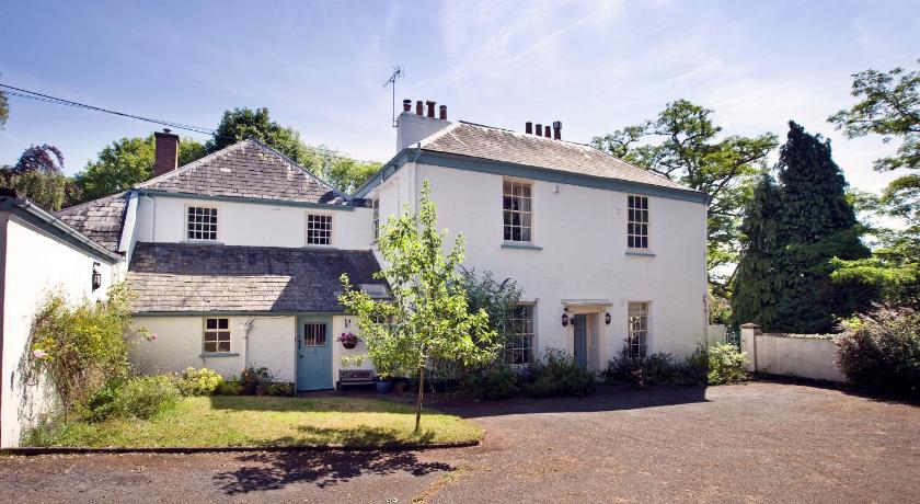 Фото Old Vicarage
