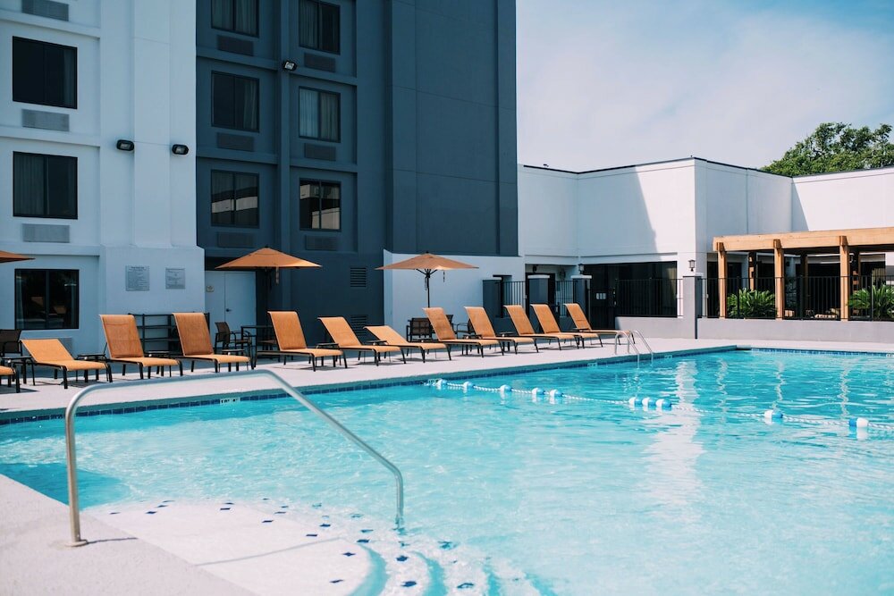 Фото Courtyard by Marriott Gulfport Beachfront
