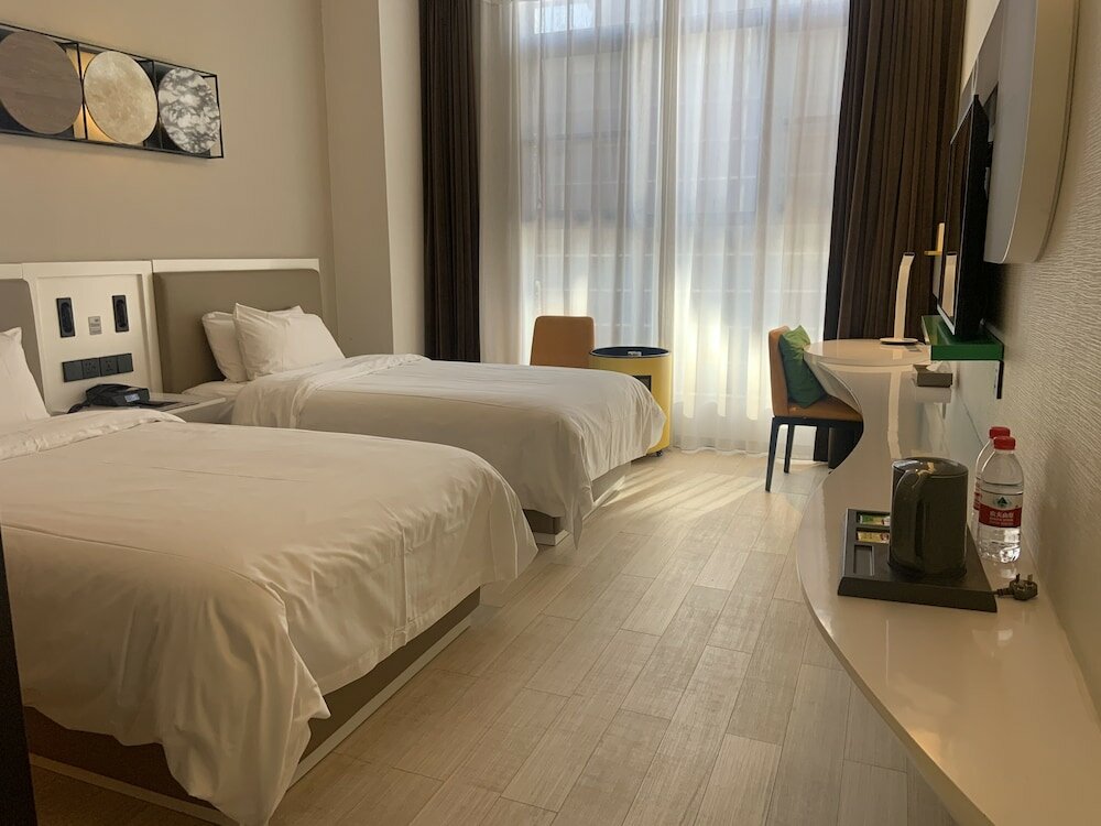 Фото Ibis Styles Kunming Nanping Hotel