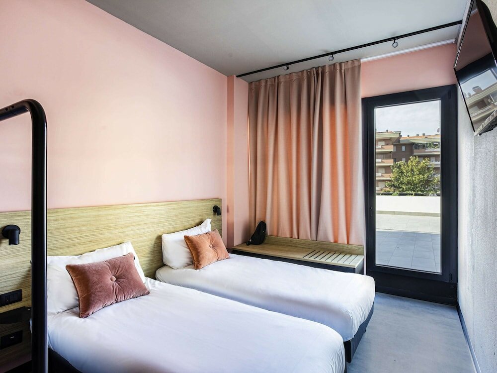 Фото Ibis Styles Roma Aurelia