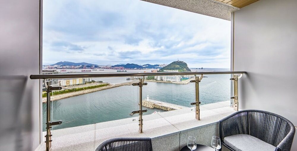 Фото Citadines Connect Hari Busan